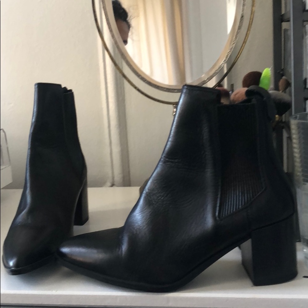 Zara leather black booties never worn